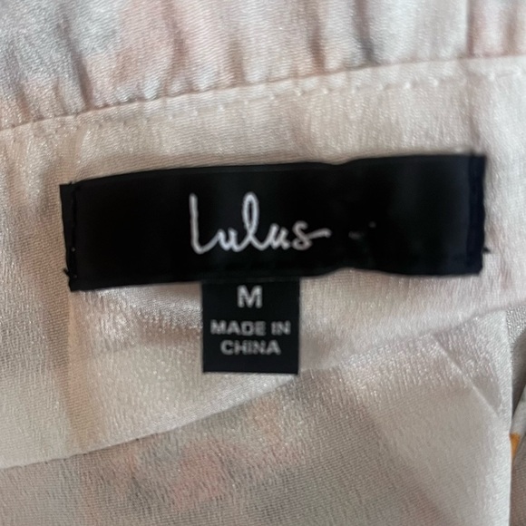 Lulu’s Watching the Blooms Yellow Floral High-Low Midi Dress Size Medium - Picture 13 of 16